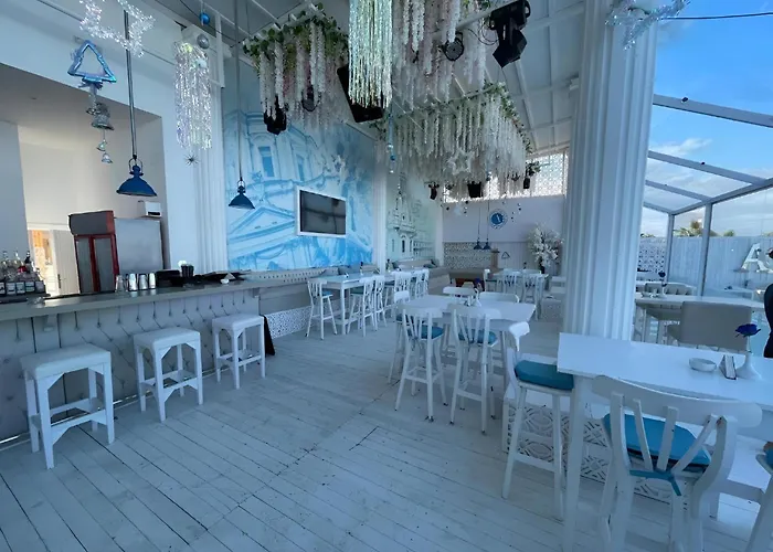Selena Bay Boutique